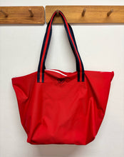 Cargar imagen en el visor de la galería, Bolsa impermeable "YACHT"