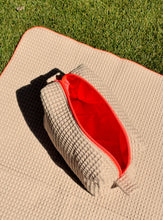 Cargar imagen en el visor de la galería, Neceser Waffle