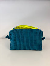 Cargar imagen en el visor de la galería, Neceser Waffle