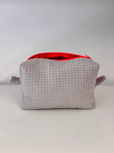 Cargar imagen en el visor de la galería, Neceser Waffle