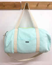 Cargar imagen en el visor de la galería, BOLSA GYM Kids (tejido waffle)