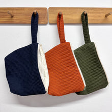 Cargar imagen en el visor de la galería, Neceser Saranella Caldera + Crudo