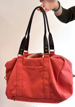 Cargar imagen en el visor de la galería, BOLSO VOYAGE "CITY" - Coral