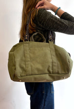 Cargar imagen en el visor de la galería, BOLSO VOYAGE "CITY" - Verde Caqui