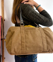 Cargar imagen en el visor de la galería, BOLSO VOYAGE "CITY" - Tabaco