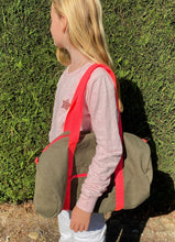 Cargar imagen en el visor de la galería, BOLSA GYM Kids (loneta)