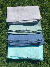 Cargar imagen en el visor de la galería, Toalla Talla M