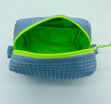 Cargar imagen en el visor de la galería, Neceser Waffle