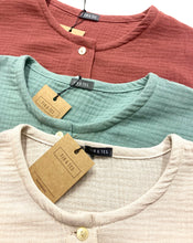 Cargar imagen en el visor de la galería, Blusa BAMBULA - Piedra