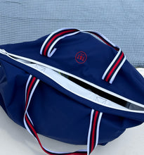 Cargar imagen en el visor de la galería, Bolsa impermeable &quot;YACHT&quot;
